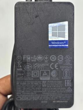 Genuine OEM 44W Microsoft 1800 Surface Pro Charger Surface Pro 3/4/5/6/7 + Cord